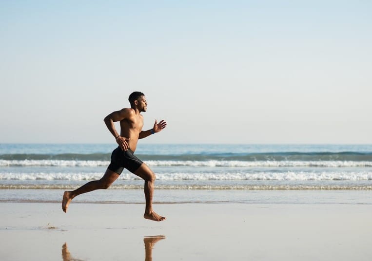 Running Barefoot vs. Running Shoes